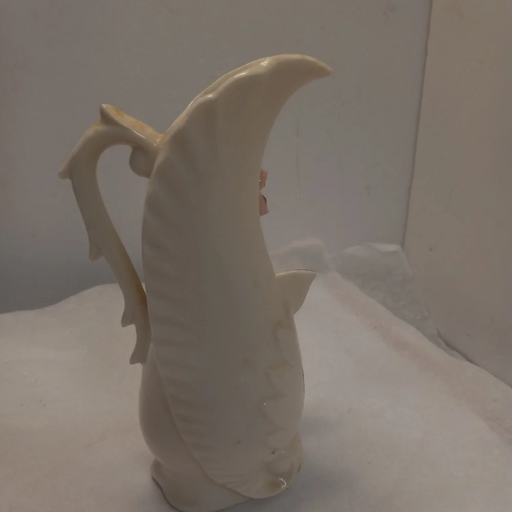 VTGE UCAGCO Ceramic Pitcher Vase w/Handle Butterfly White w/Gold Trim Japan